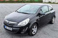 Opel Corsa &quot;D&quot; 1,4 64 kW r.v. 2012, 2x klíč, 2x kola, serviska