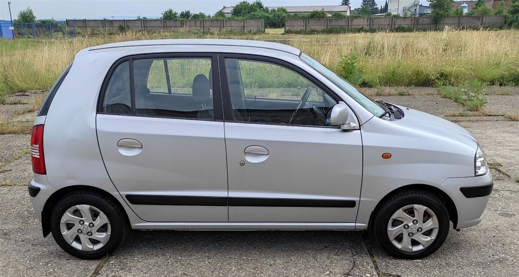 Hyundai Atos automat 1,1 43 kW r.v. 12/2004, klima, 2x klíč