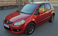 Suzuki SX4 1,6 79 kW, r.v. 06/2007, serviska, 2x klíč, 2x kola